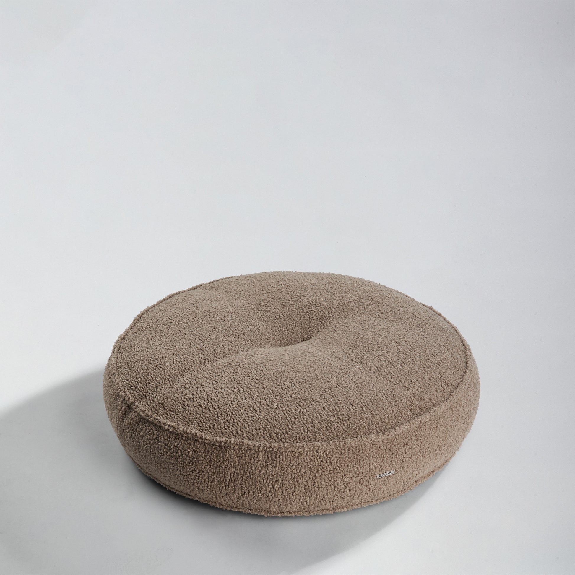 Orthopädisches Design Bouclé Hundekissen Onda von Buciano in Greige