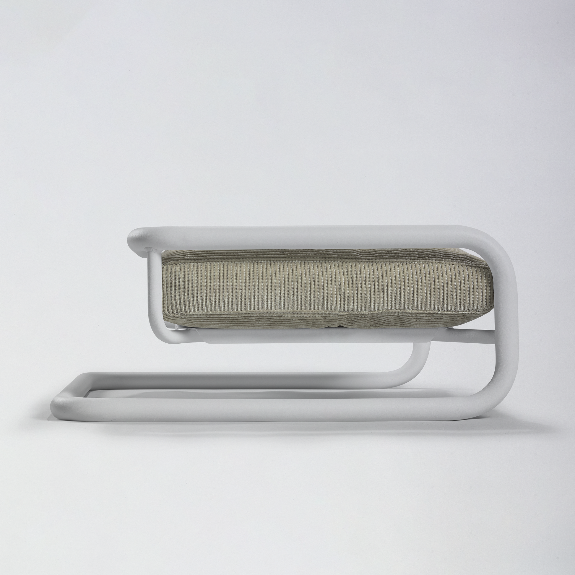 Design Hundebett Freischwinger Stil mit Cordstoff
