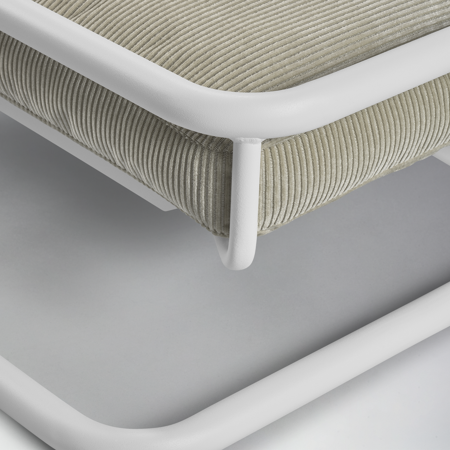 Design Hundebett Freischwinger Stil mit Cordstoff