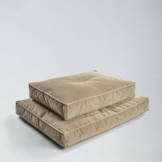 Orthopädisches Design Cord Hundekissen Leia von Buciano in Beige